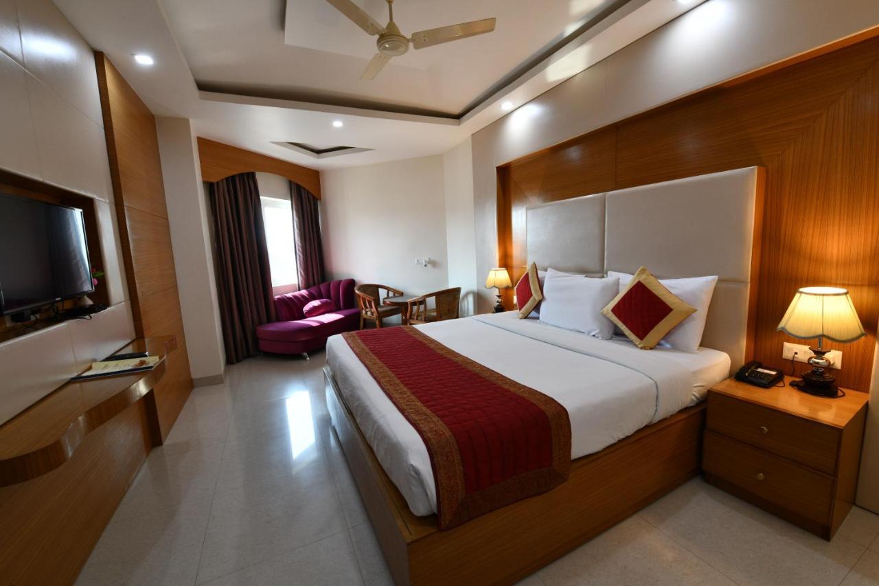 Hotel Anand International Bodh Gaya Exterior foto